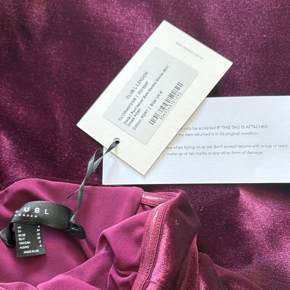 Elegant Strapless Burgundy Dress - Picture 4 of 4